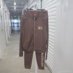 Guess Matching Set Brown